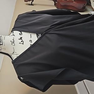 NWT Se'Miu Women's Top, Peekaboo Shoulder, Black, Medium